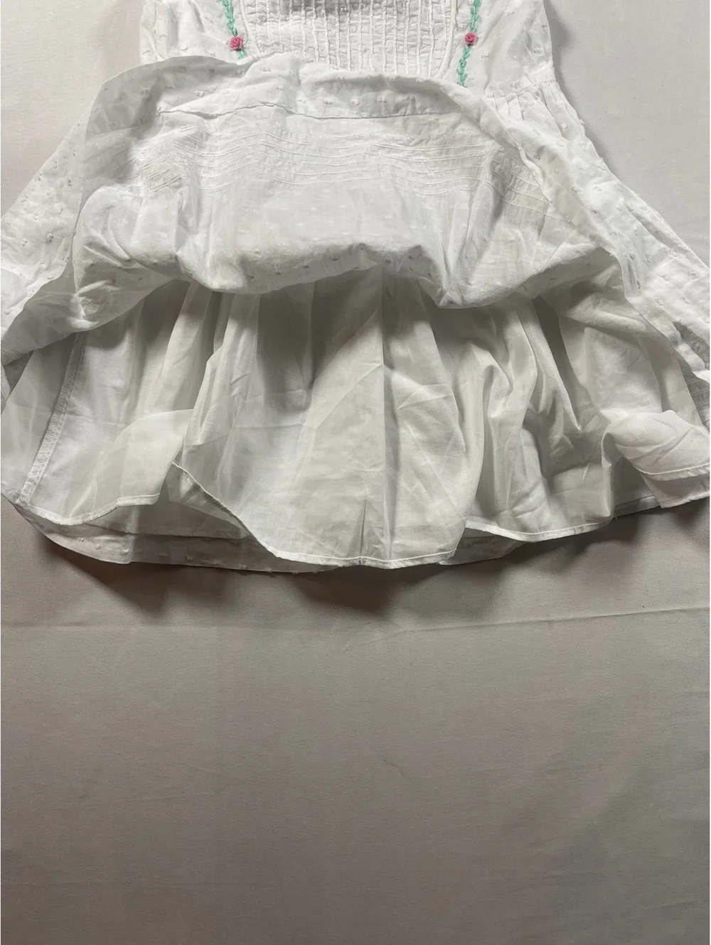 Girls Size 3T Cute Toots White Dress with Flower Embroidery